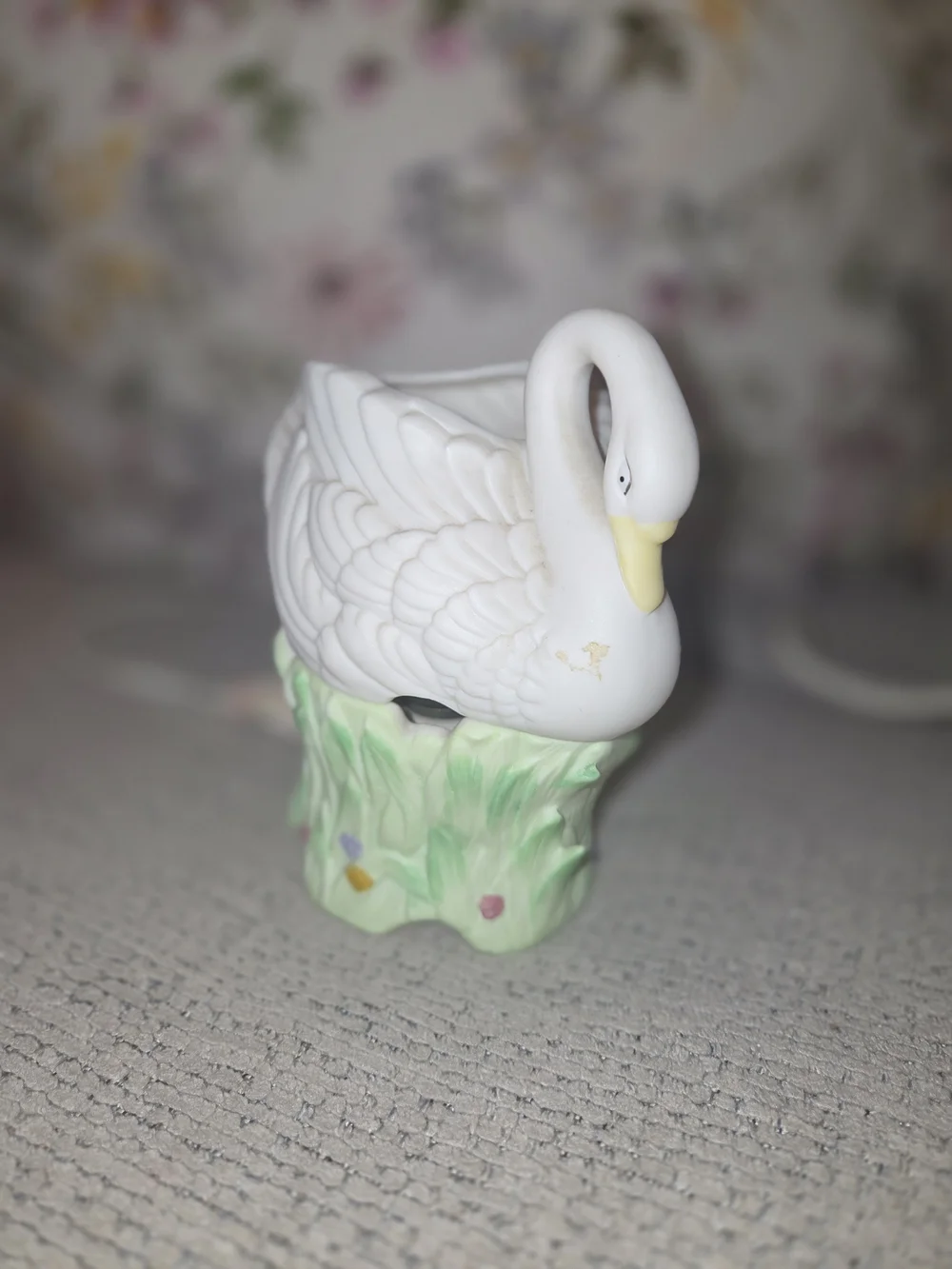 Vintage porcelain swan